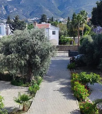 Suluca Homes Kyrenia  Exterior foto