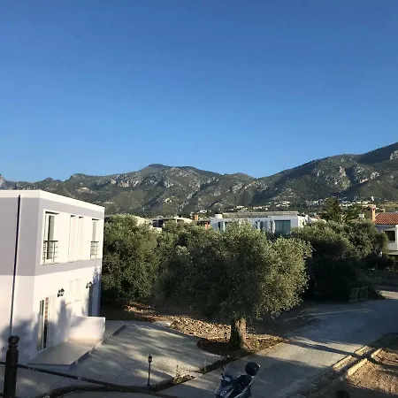 Suluca Homes Kyrenia  Exterior foto